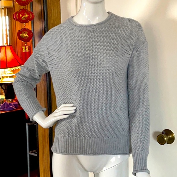 Jessica Simpson Sweaters - Beautiful sweater